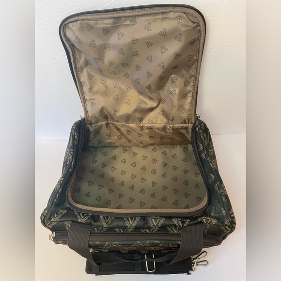 The Venetian Macao Travel Bag - Picture 5 of 8